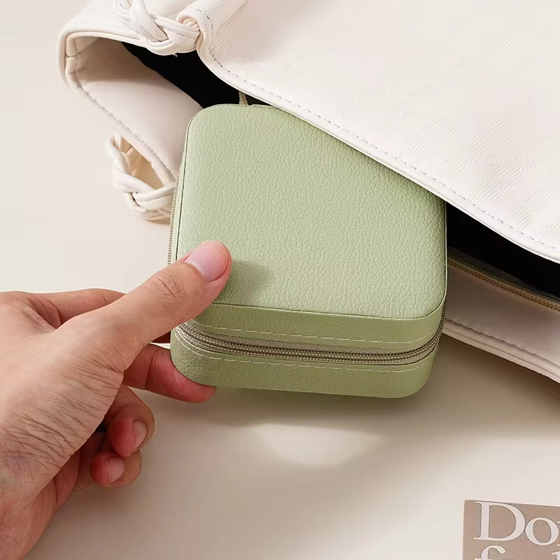 Travel-Friendly PU Leather Mini Jewelry Box – Compact | ROMAN DECOR
