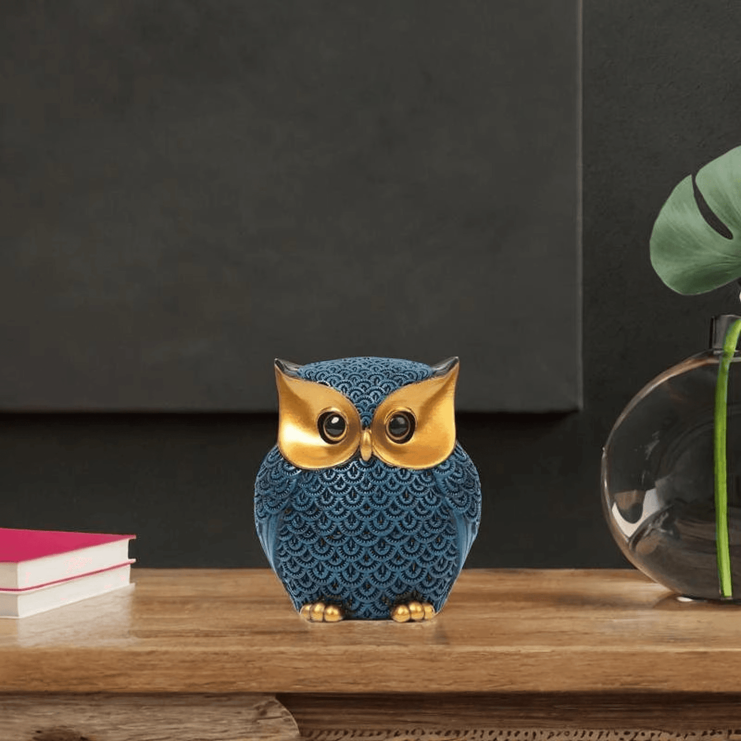 Resin Owl Figurine – Modern Compact Animal Statue for Table - Roman Decor