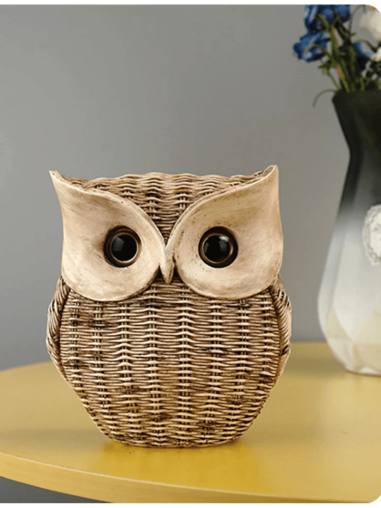 Resin Owl Figurine – Modern Compact Statue for Table - Roman Decor
