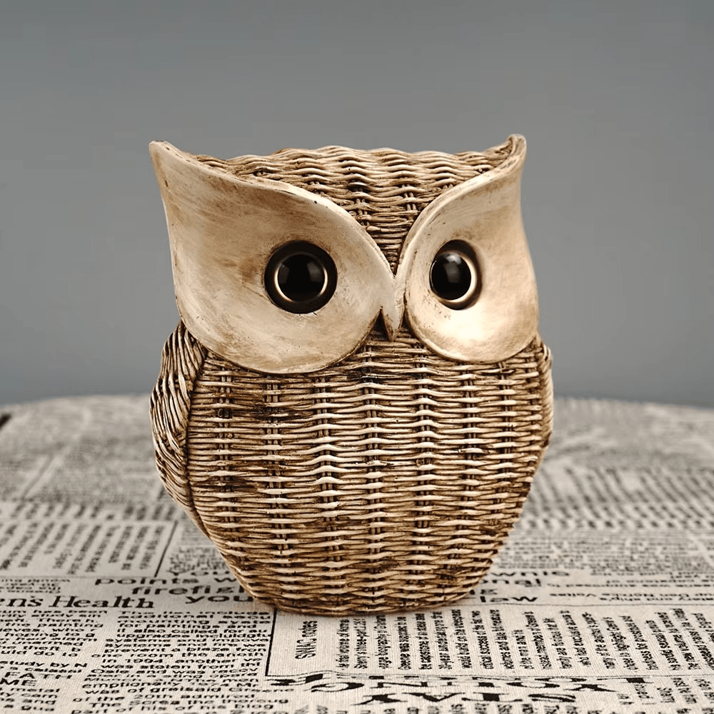 Resin Owl Figurine – Modern Compact Statue for Table - Roman Decor